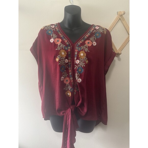 Entro Women’s Burgundy Blouse Size M Embroidered Boho Breezy - Picture 1 of 6